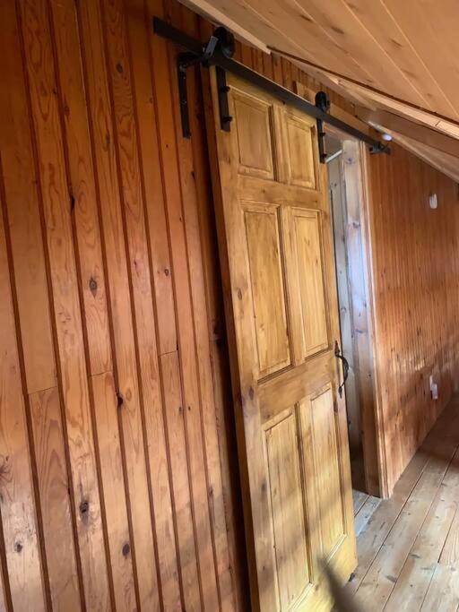 Cozy Log Cottage La Minerve Екстериор снимка